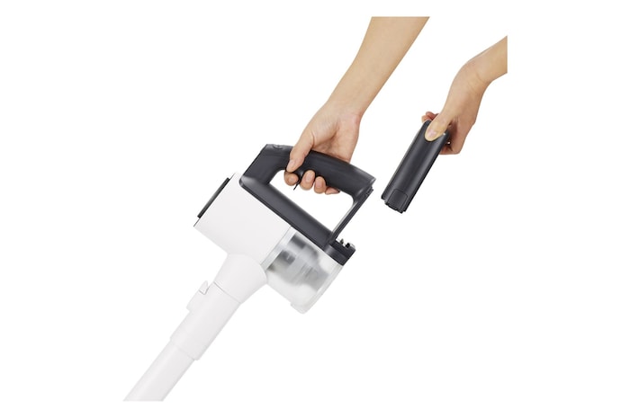 Foto aspirapolvere A9C-AIR1E tenuto tra le mani